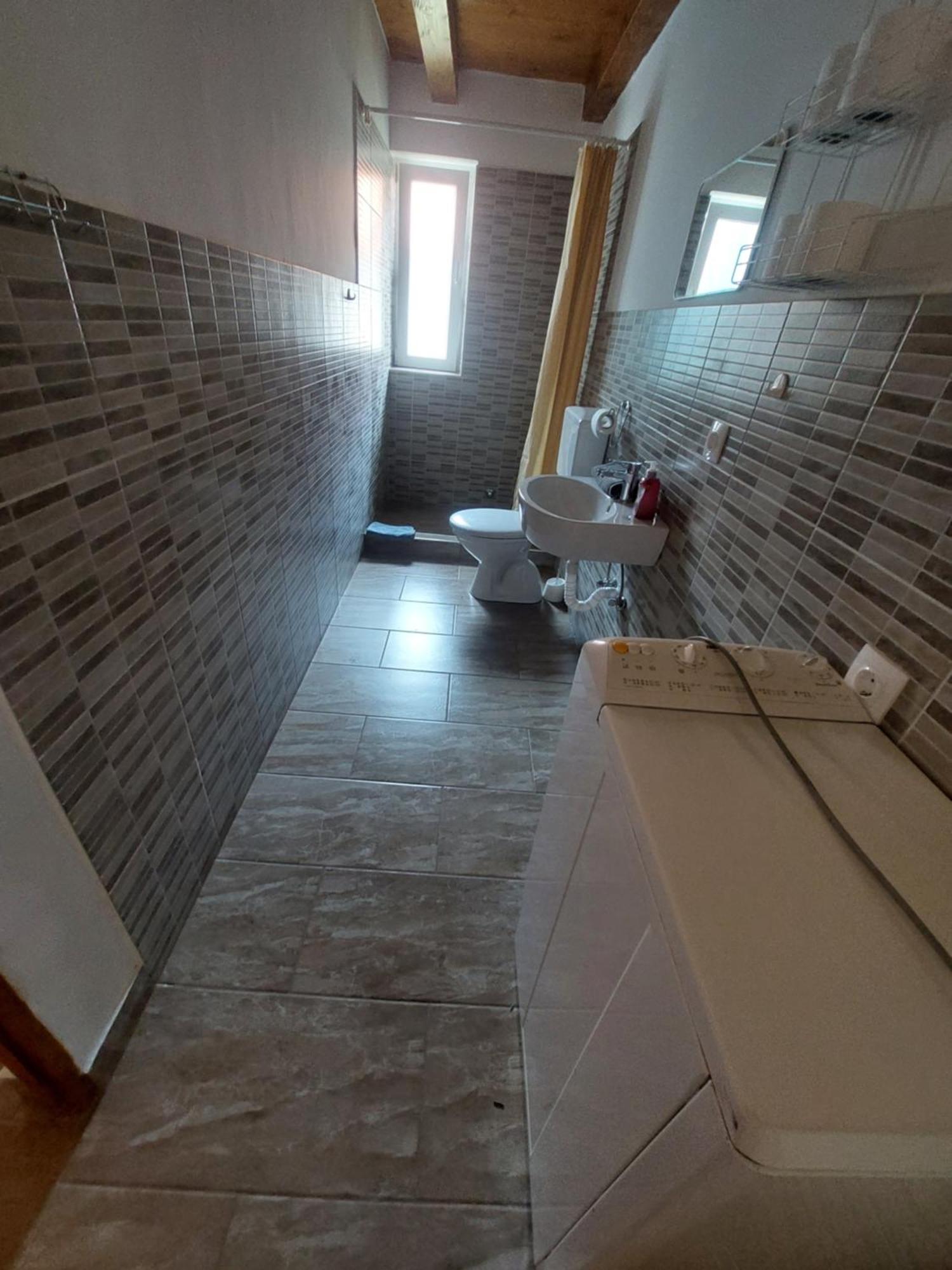 Vila Orban Nyaralohaz Kovagoors Exteriér fotografie